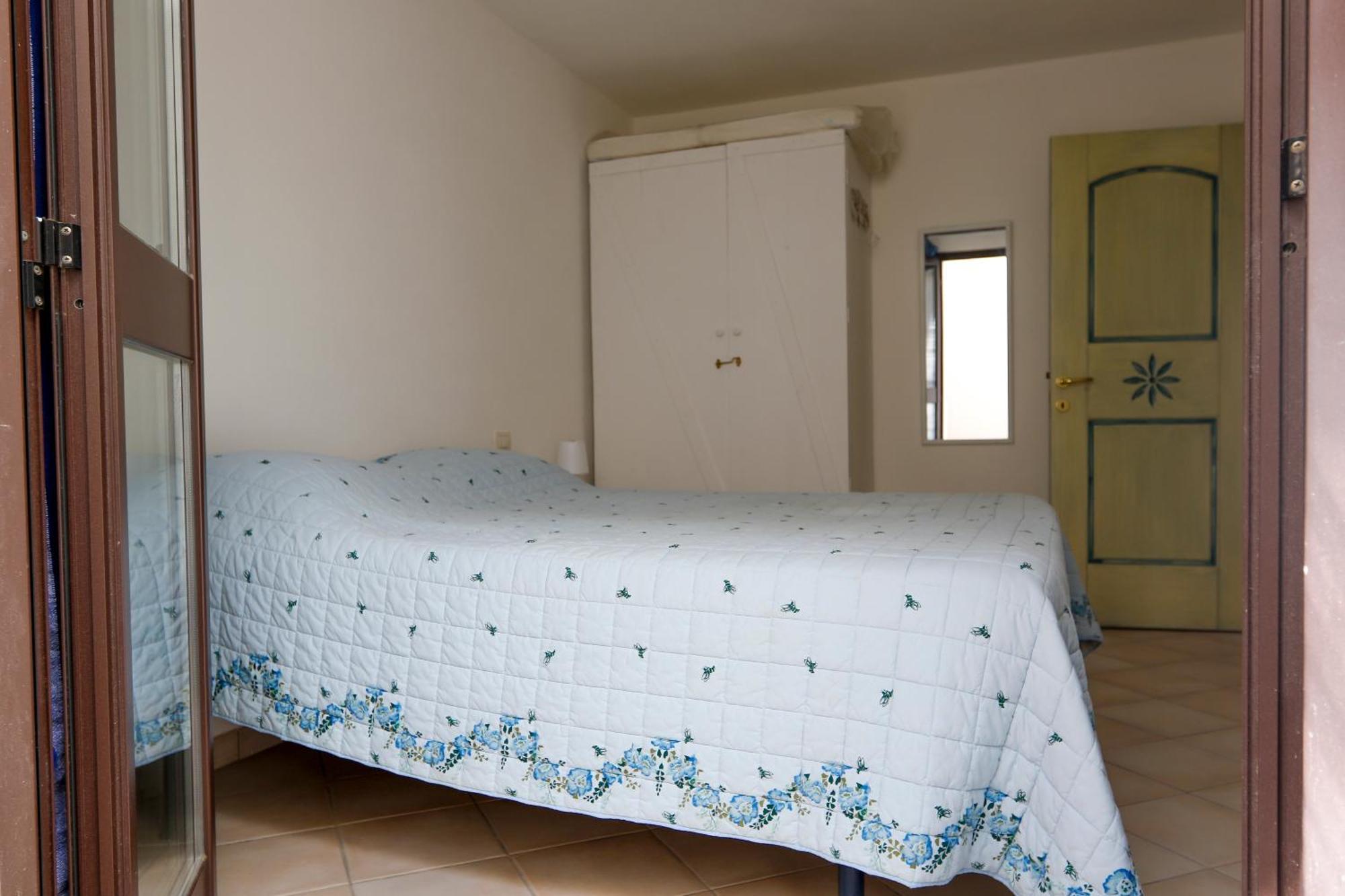 Portopollo Apartment ปอร์โตปอลโล ภายนอก รูปภาพ