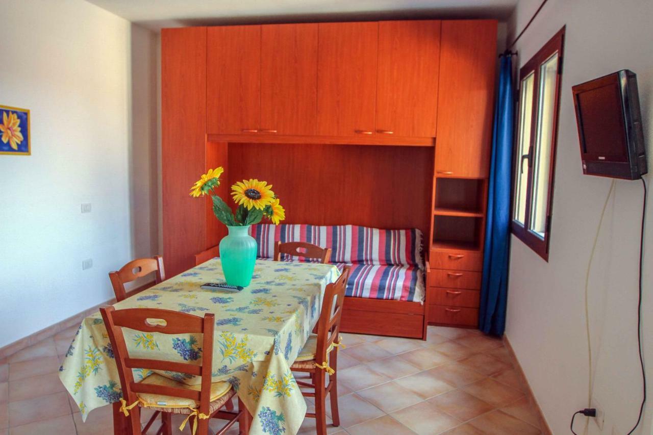 Portopollo Apartment ปอร์โตปอลโล ภายนอก รูปภาพ